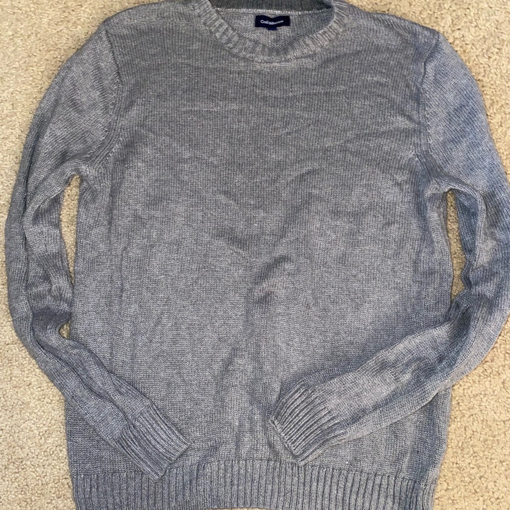 Grey sweater